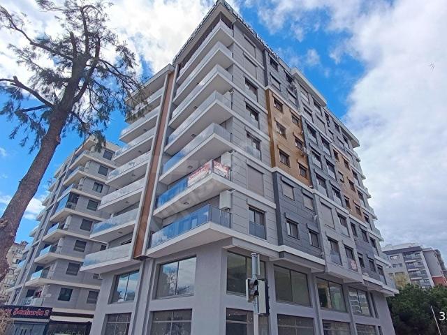 Sakarya Caddesi Üzerinde Sıfır 3+1 Kiralık Daire