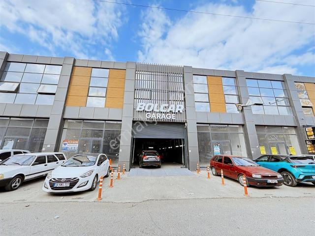 Sakarya Erenler De Kiralık 3 Katlı İş Yeri 420 M2