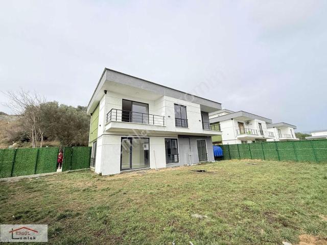 Sakarya Geyve Alifuatpaşada Satılık Lüks Villa
