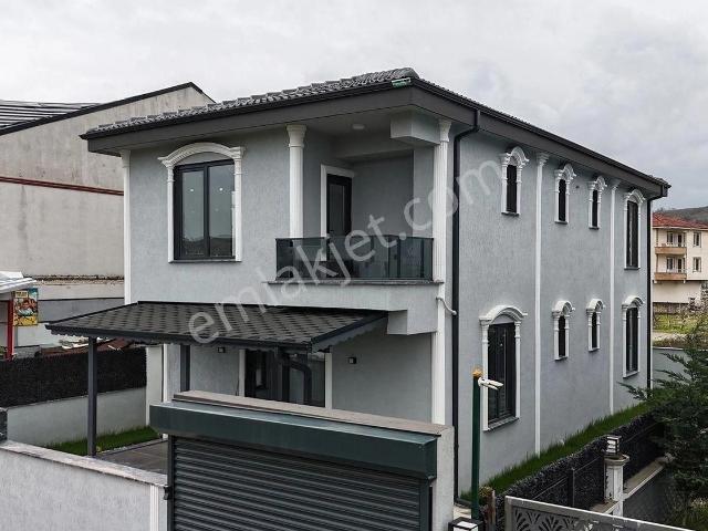 Sakarya Karasu Aziziye Mah’de Tam Müstakil 4+1 Ultra Lüks Dubleks Villa – Geniş Arsa İçinde