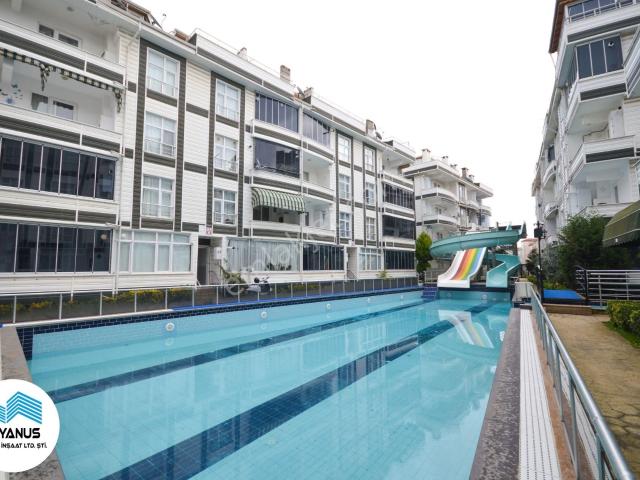 Sakarya Karasu Da Yalı Mah De Havuzlu 1+1 Daire Ara Kat
