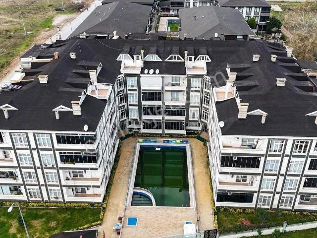 Sakarya Karasu'da Havuzlu Site İçerisinde 2+1 Daire Fırsatı