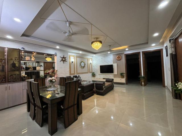 Saket 4 Bedroom 2000 Sq. Ft. Independent House in Saket Delhi Listing ID: #9615