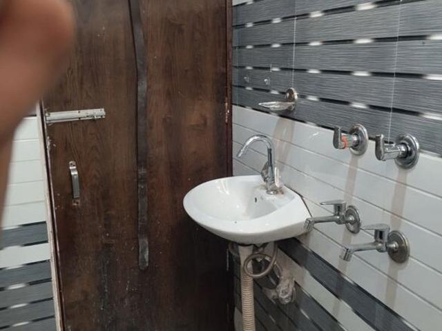 Saket 1 Bedroom 450 Sq. Ft. Builder Floor in Neb Sarai Delhi Listing ID: #10118