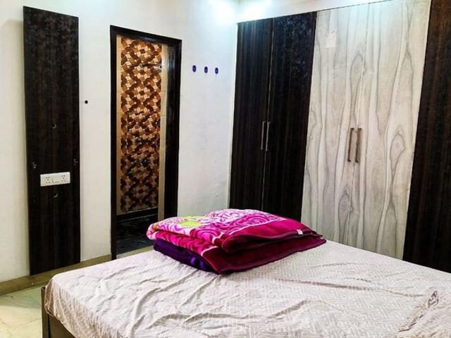 Saket Kunj Sahibabad 4 Bedroom 5000 Sq. Ft. Builder Floor in Rajendra Nagar Sector 5 Ghaziabad Listing ID: #10024