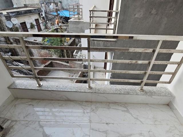 Saket, South Delhi 1 Bedroom 350 Sq. Ft. Builder Floor in Saket Delhi Listing ID: #10417