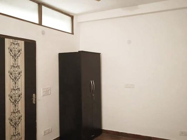 Saket, South Delhi 1 Bedroom 500 Sq. Ft. Builder Floor in Saket Delhi Listing ID: #10309