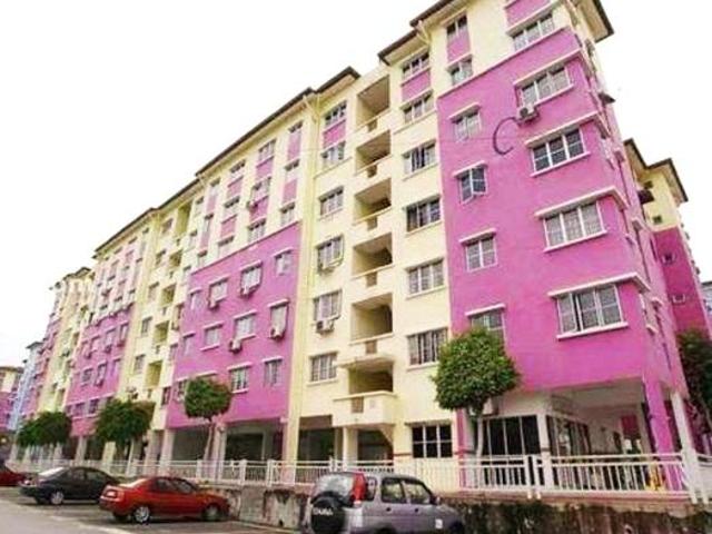 SALVIA APARTMENT With lift and 1 carpark