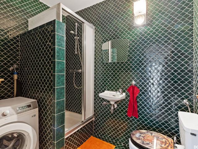 SALZBURG STADT NÄHE SALZACHKAI: 3 Zimmer, 2 Balkone, 2 Bäder, 2. Stock, 1 Lift