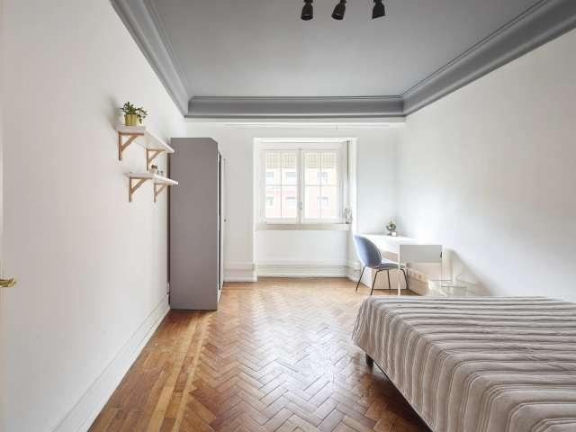 Sala 1 Av. Guerra Junqueiro 14 4E