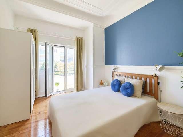 Sala 2 Av. Poeta Mistral 15 2E