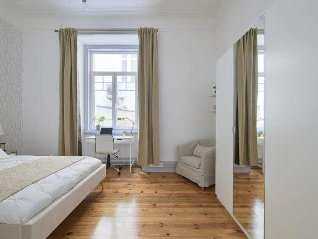 Sala 4 Av. Duque de Ávila 20 1