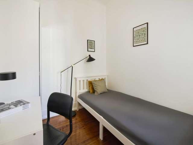 Sala 6 Av. Poeta Mistral 15 2E