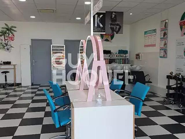 Salaise sur Sanne 38150 Achat / Vente divers au dernier étage