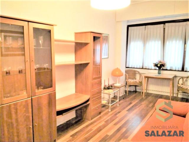 SALAZAR ALQUILA APARTAMENTO EN GENERAL CONCHA