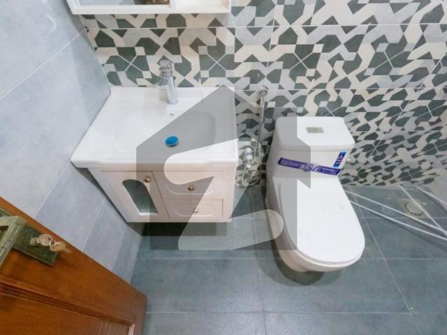 Sale A House In Lahore Prime Location Central Park Block B