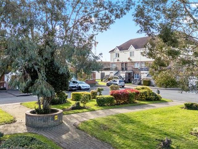 Sale Agreed | 8 Millpark, Clondalkin, Dublin 22 Property Partners O'Brien Swaine 4991 MyHome. Ie Residential