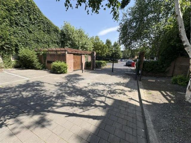 Sale Agreed | 36 Castlegate Way, Adamstown, Lucan, Dublin Smith Curley Estate Agents 5009 MyHome. Ie Residential
