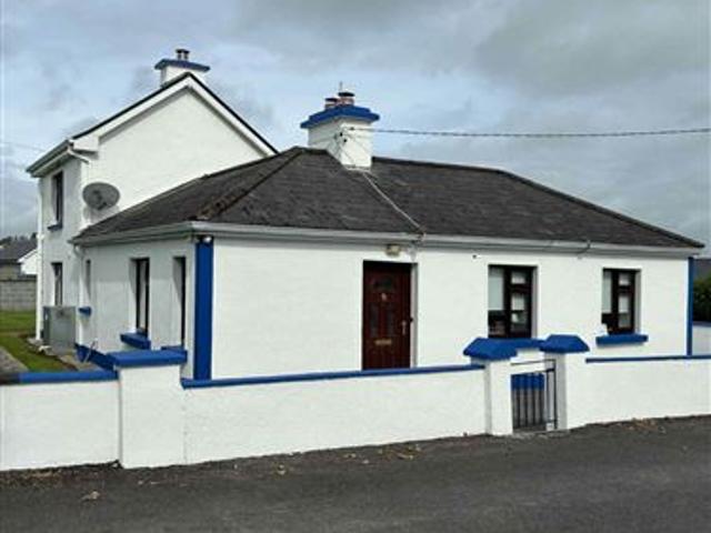 Sale Agreed | Garrabeg Road. Gort, County Galway Farrell Auctioneers & Estate Agents LTD 4956 MyHome. Ie Residential