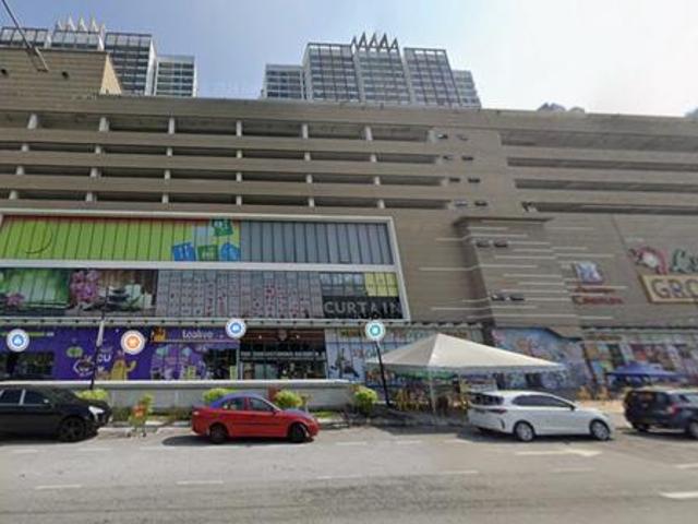 SALE Amerin Residence Mall near Seri Kembangan Belakong Cheras Selatan