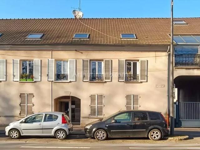 Sale Apartment Vaujours 115,000 €