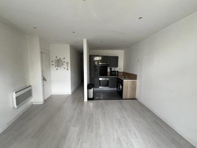 Sale Apartment Aubagne 165,000 €