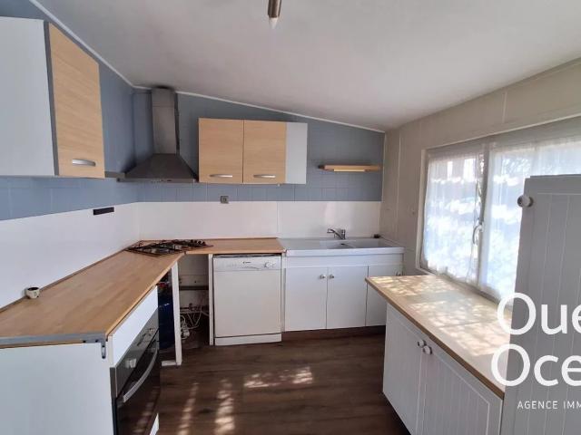 maison + studio + dépendances + terrain