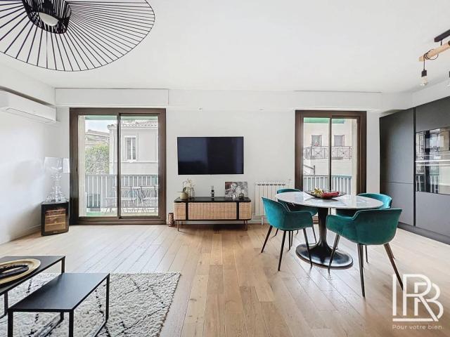 Sale Apartment Marseille 6ème Vauban 367,000 €