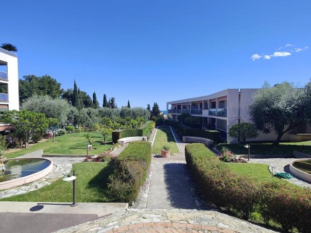 Sale Apartment Nice Fabron 399,000 €
