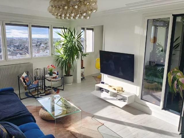 Sale Apartment Sevran 169,900 €