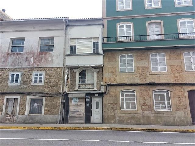Sale Building Boiro