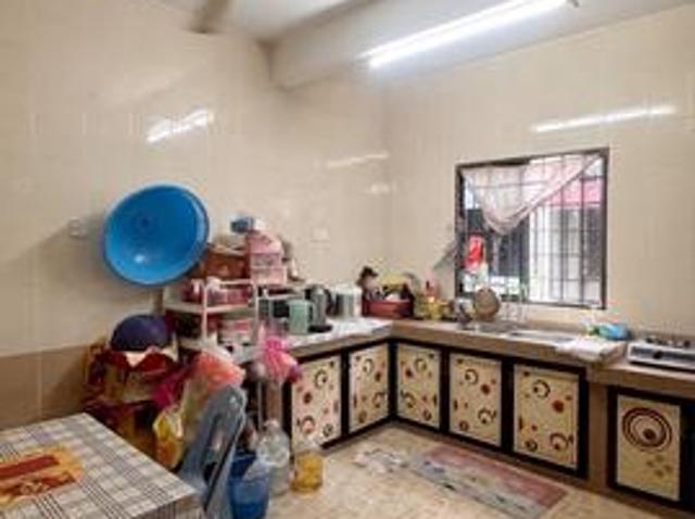 SALE BELOW MARKET PRICE PERMAI 2 DOUBLE STOREY House RENOVATED