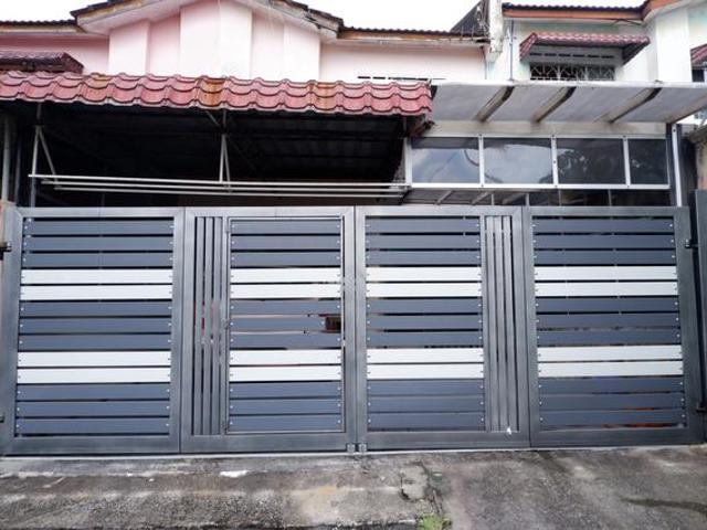 SALE Double Storey House in Kajang Free Hold MRT Bukit Dukung