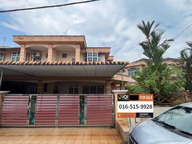 SALE Double Storey Semi D House in Taman Pengkalan Makmur