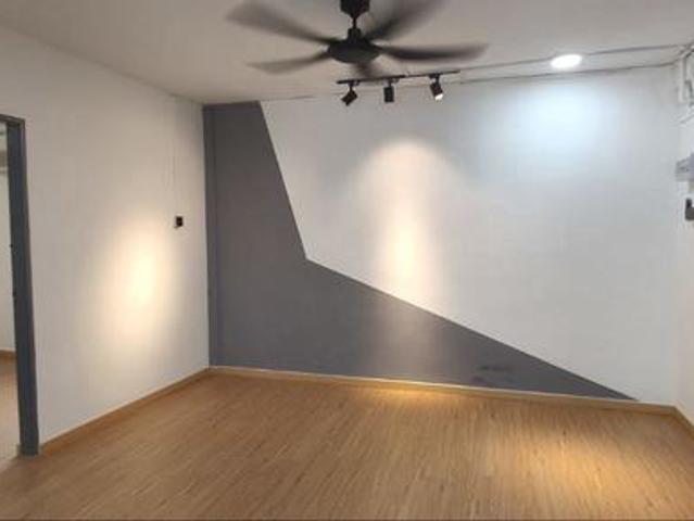 Sale Flat Bandar Selesa Jaya 2 Room Full Loan Skudai