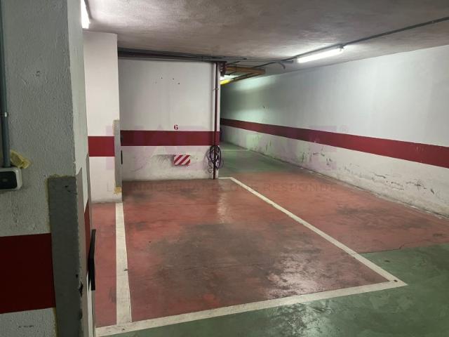 Sale Garage Valencia