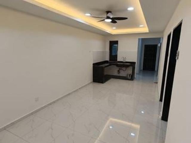 Sale Sri Orkid Flat Ehsan Jaya JB Renovated