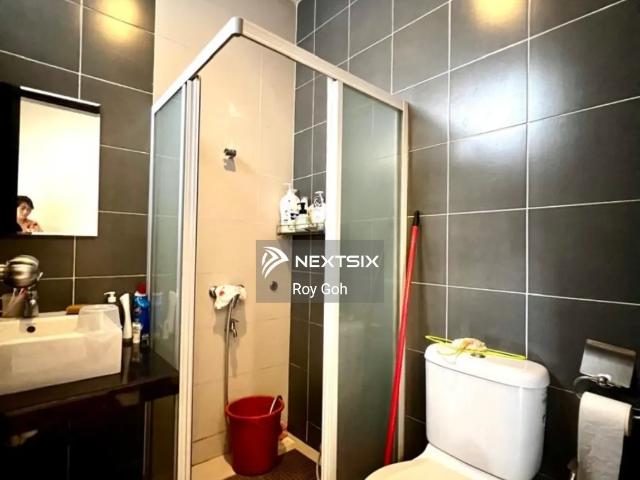 Sale with Tenancy. High Rental Return. Residential Title
