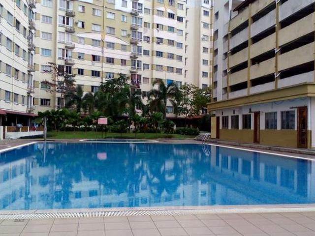 Sale 1k Lock Unit Vista Impiana Apartment Seri Kembangan