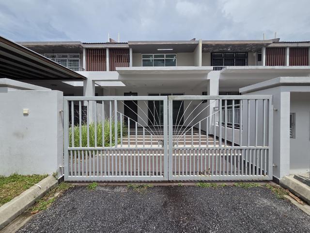 SALE 2 Storey Terrace 4 Bed 3 Bath and Below Market Value