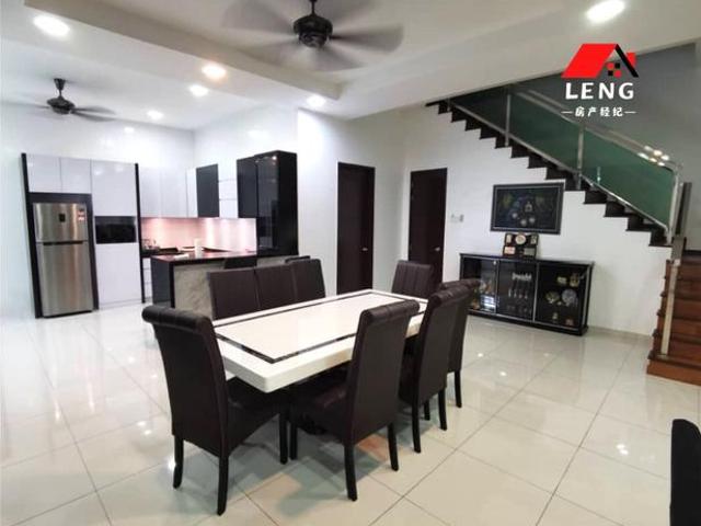 SALEEUGENIA BUKIT BANYAN RENOVATED 2 Storey SEMi DETACHED