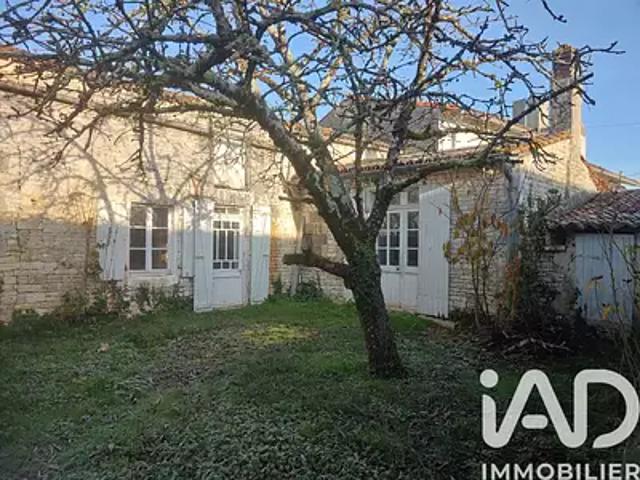 Saleignes 17510 Achat / Vente maison 4 pièces t4
