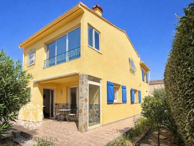 SALEILLES Maison familiale 4 chambres avec jardin et garage