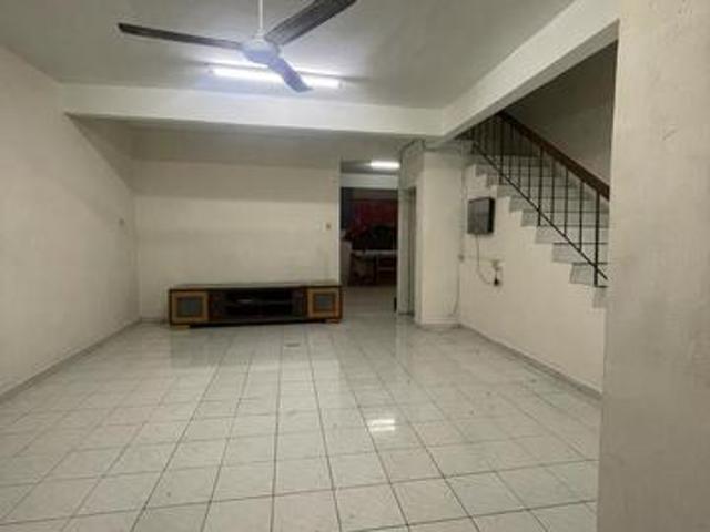 Saleng Double Storey House Taman Muhibbah Senai Ciq Kulai