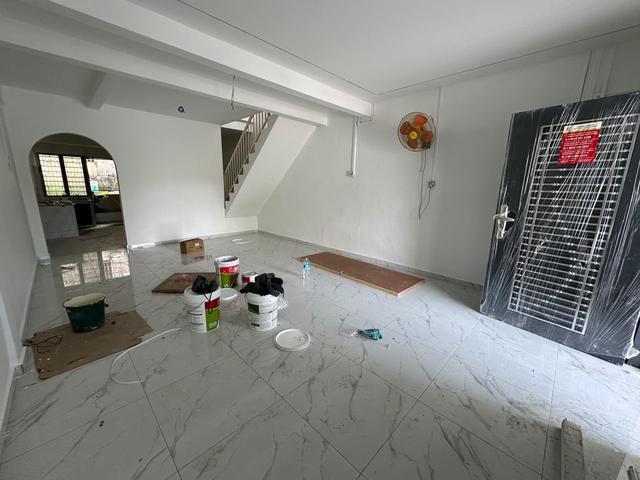 Saleng Double Storey Low Cost For Sale