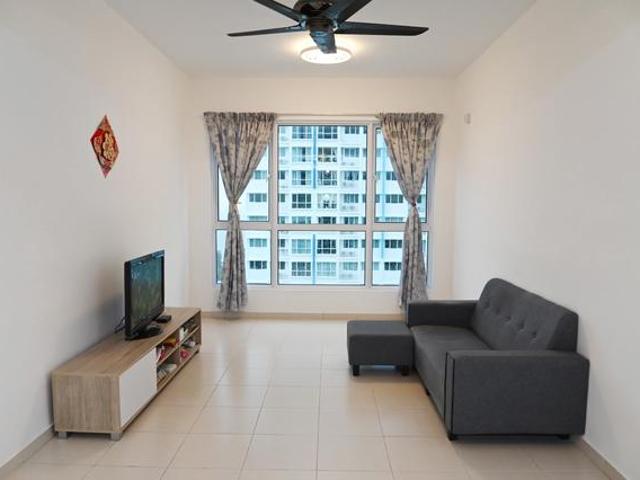 Sales ISantorini Condominium Tanjong Tokong Furnished