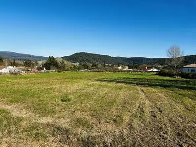 Salernes 83690 Programme neuf terrain neuf à vendre