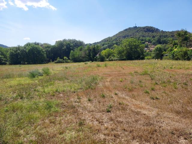 Salernes Vente Terrain 83