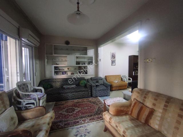 Salihli Çarşı Merkezinde Satılık Daire