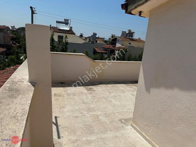 Salihleraltı Seçkinler Sitesinde 3+1 Eşyalı Satılık Yazlık